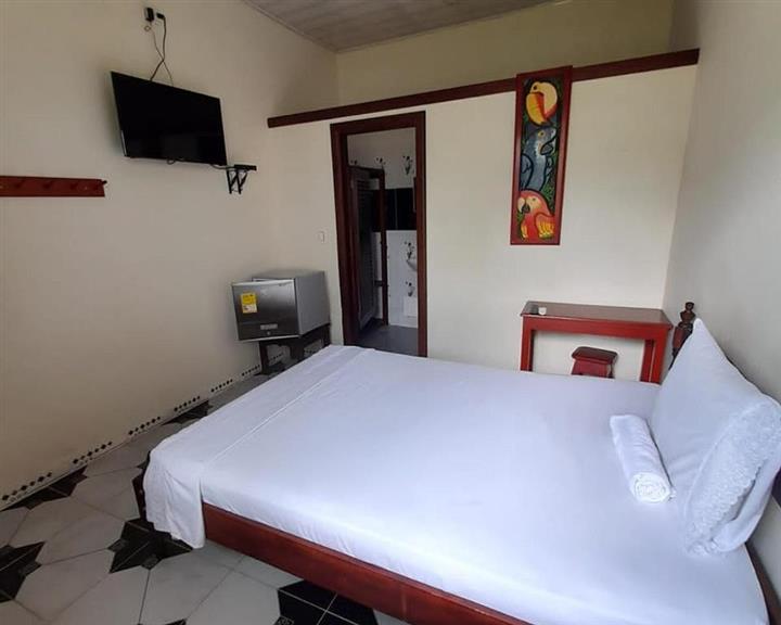 Habitacion privada para el tour de 2 dias en Puerto Narino